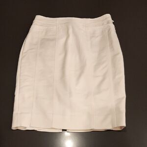 White House Black Market Ivory Perfect Form Skirt